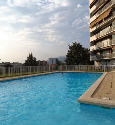 Aix-les-Bains Apartment | Meublé 3 étoiles - PISCINE- BALCON - TENNIS