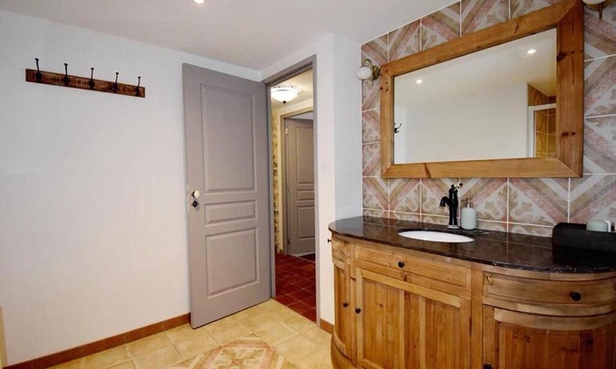 Compeyre House | Meublé de tourisme * aux portes des Gorges du Tarn - vacation home 15pers