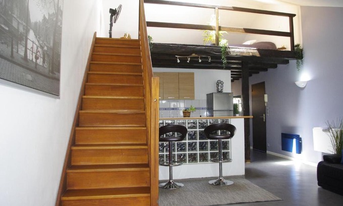Chalons-en-Champagne Apartment | Mezzanine Pétillante