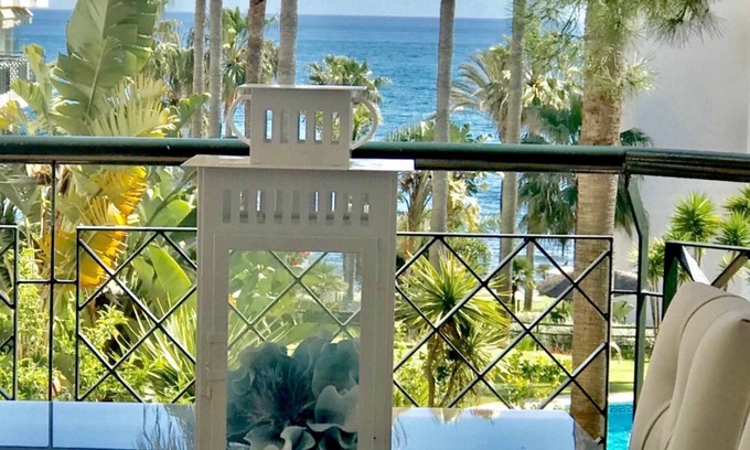 Sitio de Calahonda Apartment | Mi CAPRICHO 9A BEACHFRONT:Apartment with sea view