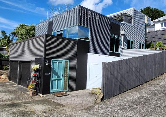 Whangarei Apartment | Mi Castillo on Hatea Drive
