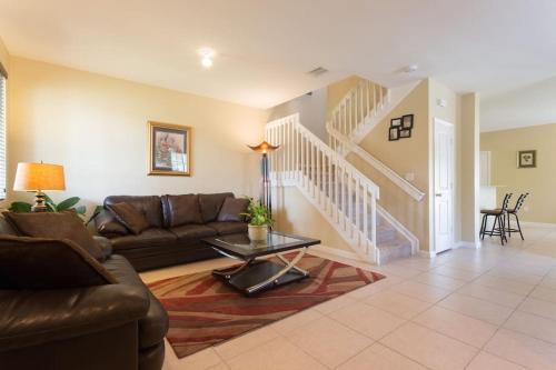 Naranja House | Miami VACATION House Cribkeys