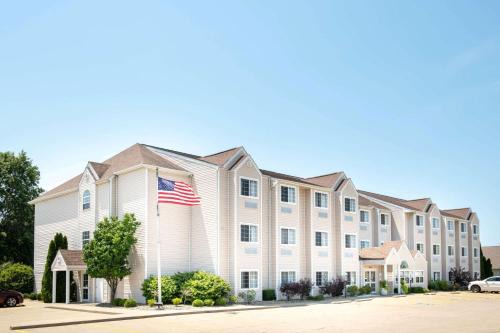 Springfield Hotel | Microtel Inn & Suites by Wyndham Springfield