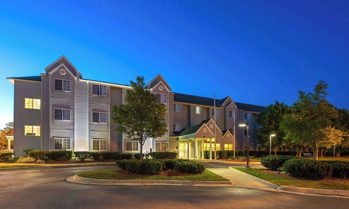 Thurston Hotel | Microtel Inn & Suites by Wyndham Ann Arbor