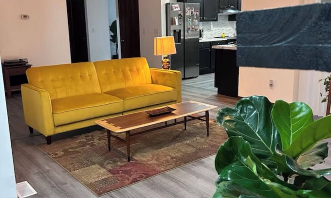 Muncie House | Mid-Century Modern charming 3-bedroom house in private, peaceful neighborhood.