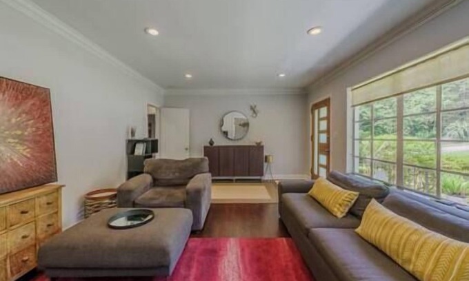 East Point House | Mid-Century Ranch near Airport