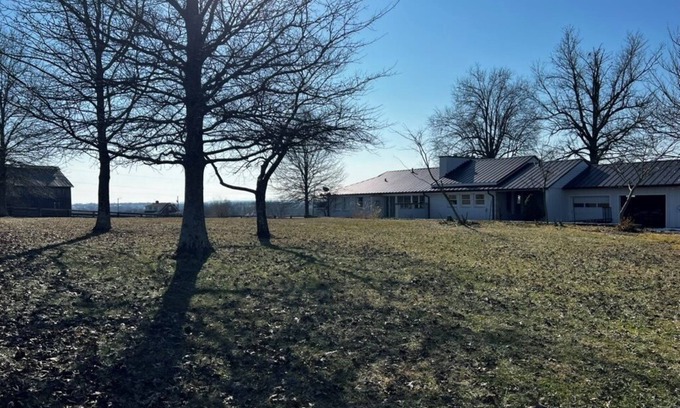Mc Kinney Other | Midcentury 3-bedroom farmhouse on the city line between Danville and Stanford.