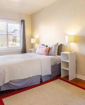 Old Southwest Apartment | Midcentury Gem in Midtown Reno