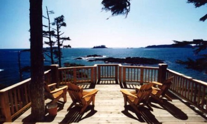 Tofino Cabin | Middle Beach Lodge