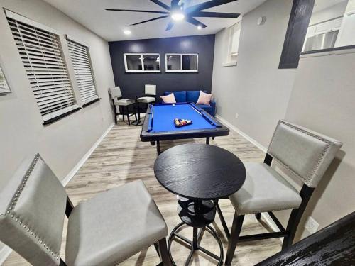 Gainesville House | Midtown Marvel Reinvented with Contemporary Charm