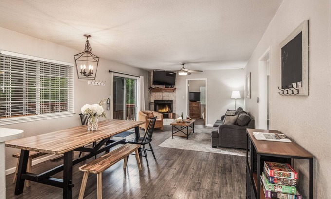 Ruidoso House | Midtown Modern Mountain Getaway