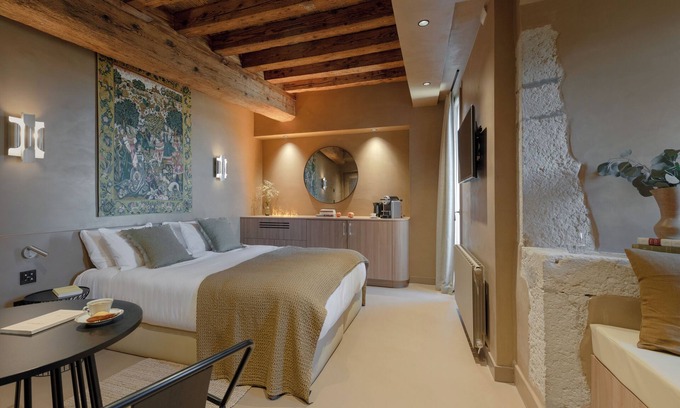 Perouges Hotel | MiHotel - Cité Médiévale de Pérouges