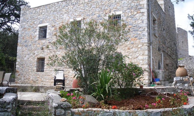 Layia Apartment | Miki's Castle