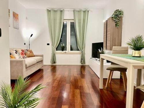 Centro Direzionale Apartment | Milano Centrale - Suite Relax con terrazzo
