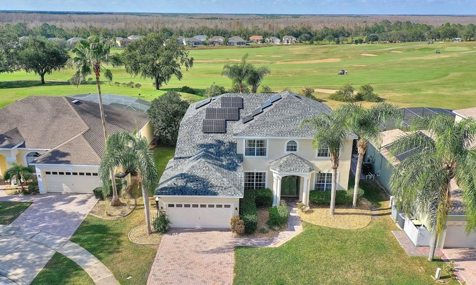 Highlands Reserve Villa | Miles Around At Highlands Reserve By Shine Villas 6 Bedroom Home