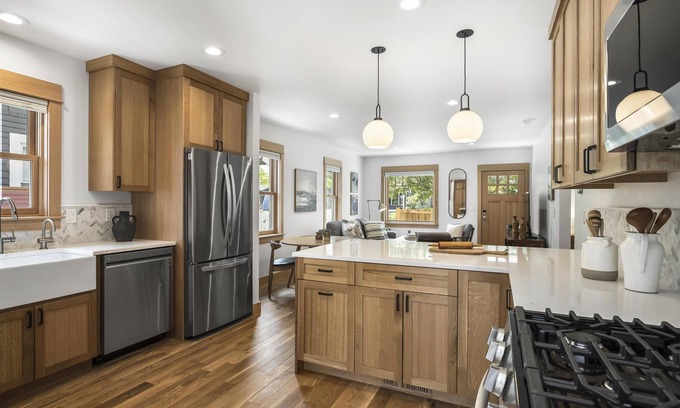 Old Bend House | Mill Modern - Beautiful Historic Bungalow
