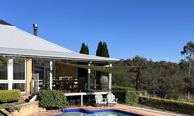 Pokolbin House | Milla's Vineyard Estate private property centrally located in the Hunter Valley