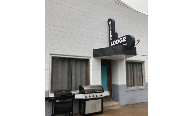Cody House | Millers Lodge