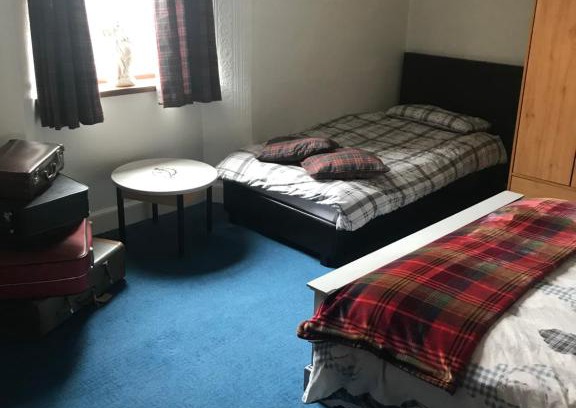 Laurencekirk Bed & Breakfast | Millie and Babas room 2