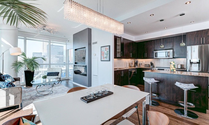 Downtown Toronto Apartment | Million Dollar Views | CN Tower + Waterfront