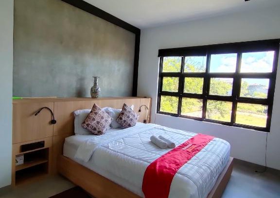 Taman Griya Villa | Milo Modern Five-Bedrooms Villa