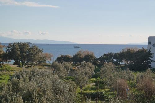 Agios Prokopios House | Mina's Studios in Naxos Island