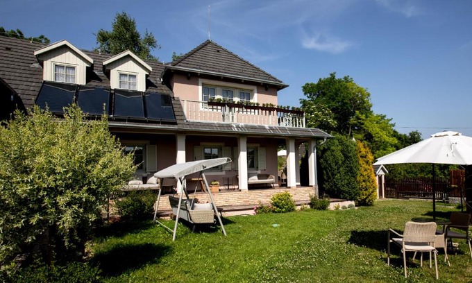 Felsopeteny House | Miniúr Udvarház