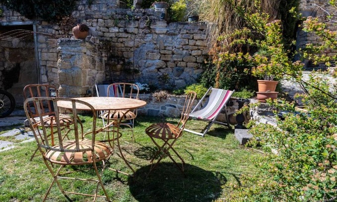 Saint-Saturnin House | Mini Gite de 20 m2 Dans Village Auvergnat