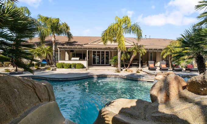 Mesa House | Mini Resort! Heated Pool and Spa, Pickleball Court, Putting Green