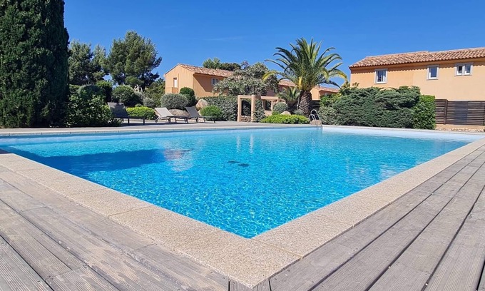 Lecci Apartment | Mini villa Messicana. 5 pers, piscine, 500 m plage