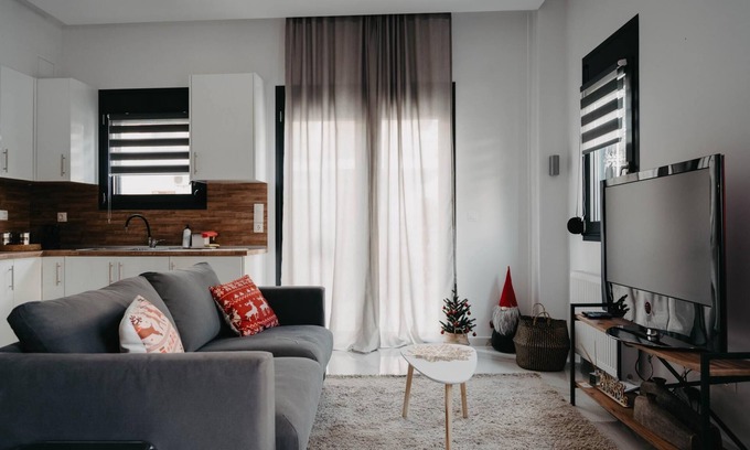 Trikala Apartment | Minimal Condo Trikala town