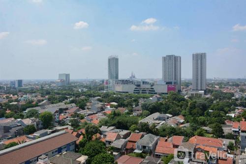 Kebagusan Apartment | Minimalist 1BR at Kebagusan City Apartment By Travelio