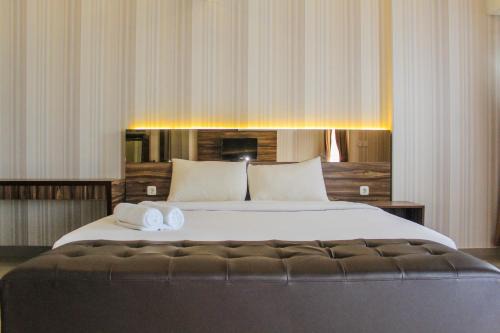 Serpong Apartment | Minimalist and Stylish Studio Parkland Avenue Apartment By Travelio