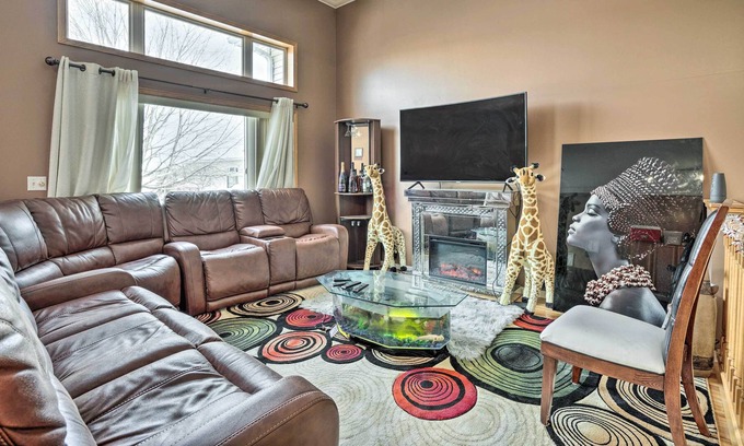 Inver Grove Heights House | Minnesota Escape - Deck, Grill & Near Skiing!