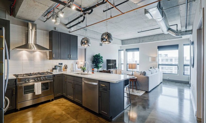 Warehouse District Apartment | MINNeSTAY* Sable 705 - Two Bedroom | Skyline View