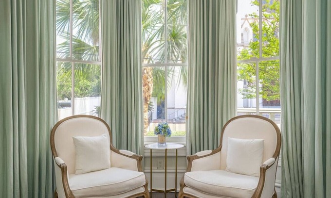 Historic Downtown Savannah Condo | Mirabelle Suite 1 - Sleeps 4 in the Heart of Historic Savannah