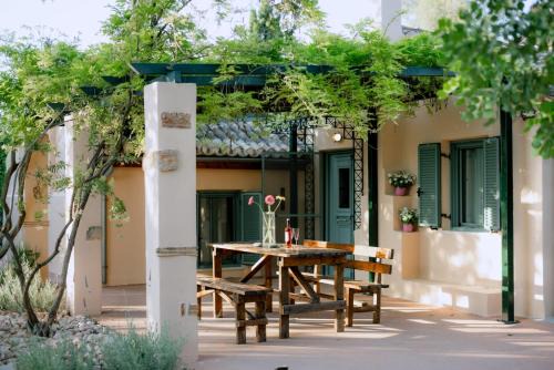 Argolis Region House | MiraFysee Farm