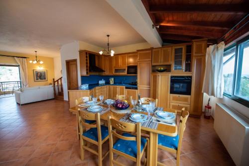 Petriti Apartment | Mirmidones Corfu Apartment