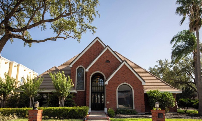 Mission House | Mission Oasis with Balcony Views! Location, Location, Location!!!