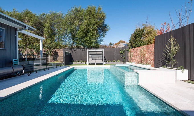 Mornington House | Missy's Escape | Family Oasis with Pool & Spa