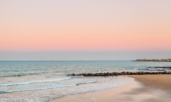 Burnett Heads Villa | Mist Suite - beachfront property!