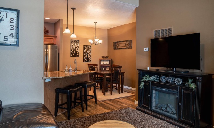 Donnelly House | Misty Mountain Townhouse
