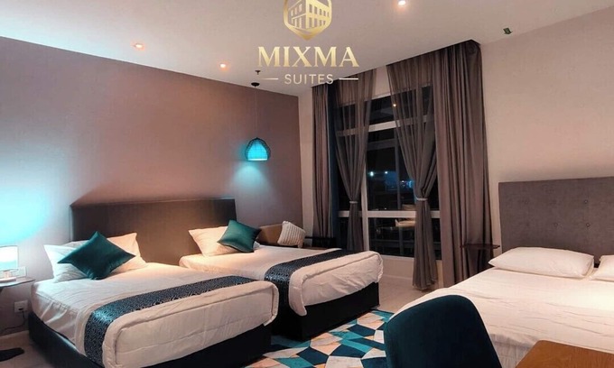 Downtown Kota Kinabalu Apartment | Mixma Suites Seaview Rooftop Pool @ Mercure Hotel