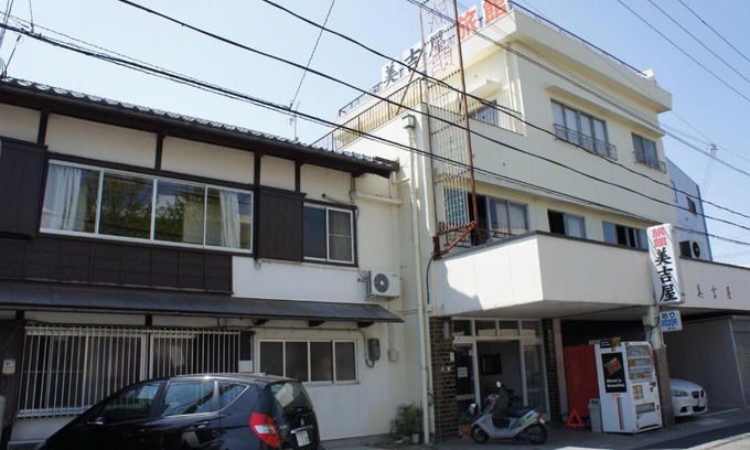 Tanabe Hotel | Miyoshiya Ryokan