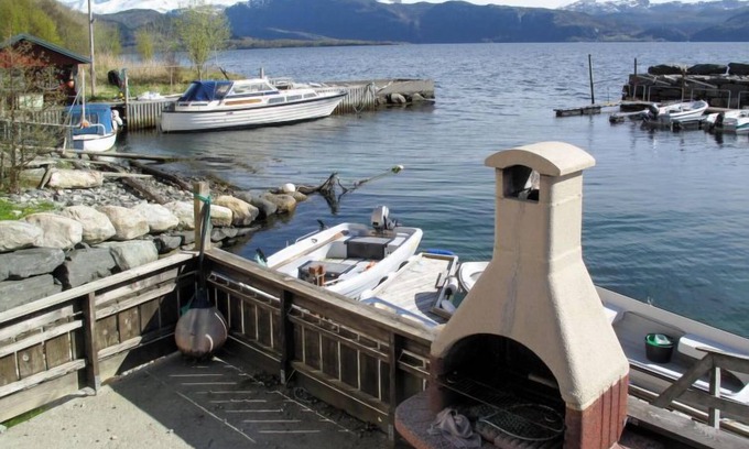 Florø Apartment | Mjellhaugen by Interhome