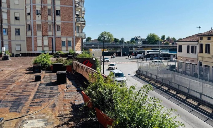 Mestre House | MMM HOME TRAIN STATION 1