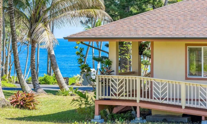 Kapoho House | Moana Imaku - Ocean View Home w/ADA Features
