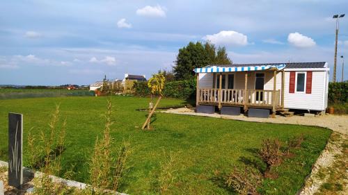 Plounevez-Lochrist Other | Mobil-home vue mer et campagne