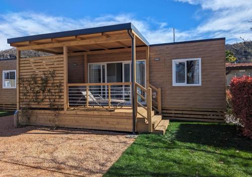 Maccagno Ski Chalet | Mobile Home on Lago Maggiore - Direct Beach Access M3