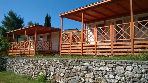 Jezera Resort | Mobile Homes Murter